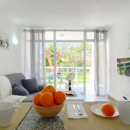 Lorentz Apartment *